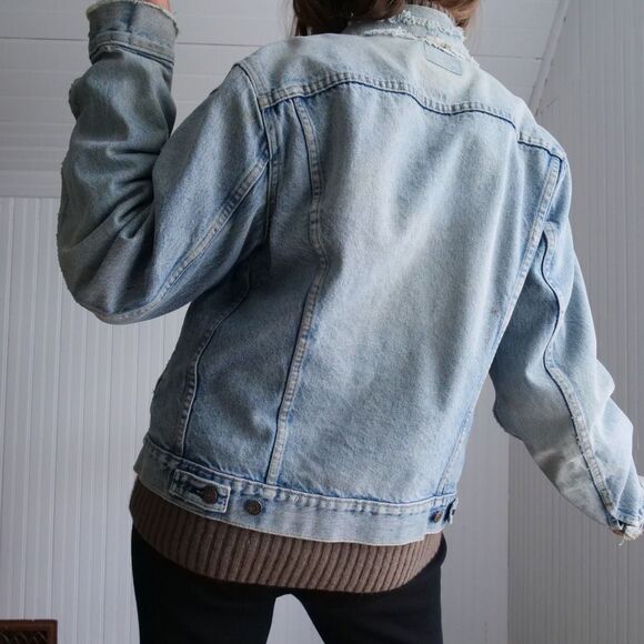 Thrashed 80s Levi's Denim Trucker Jacket - Picture 2 of 8